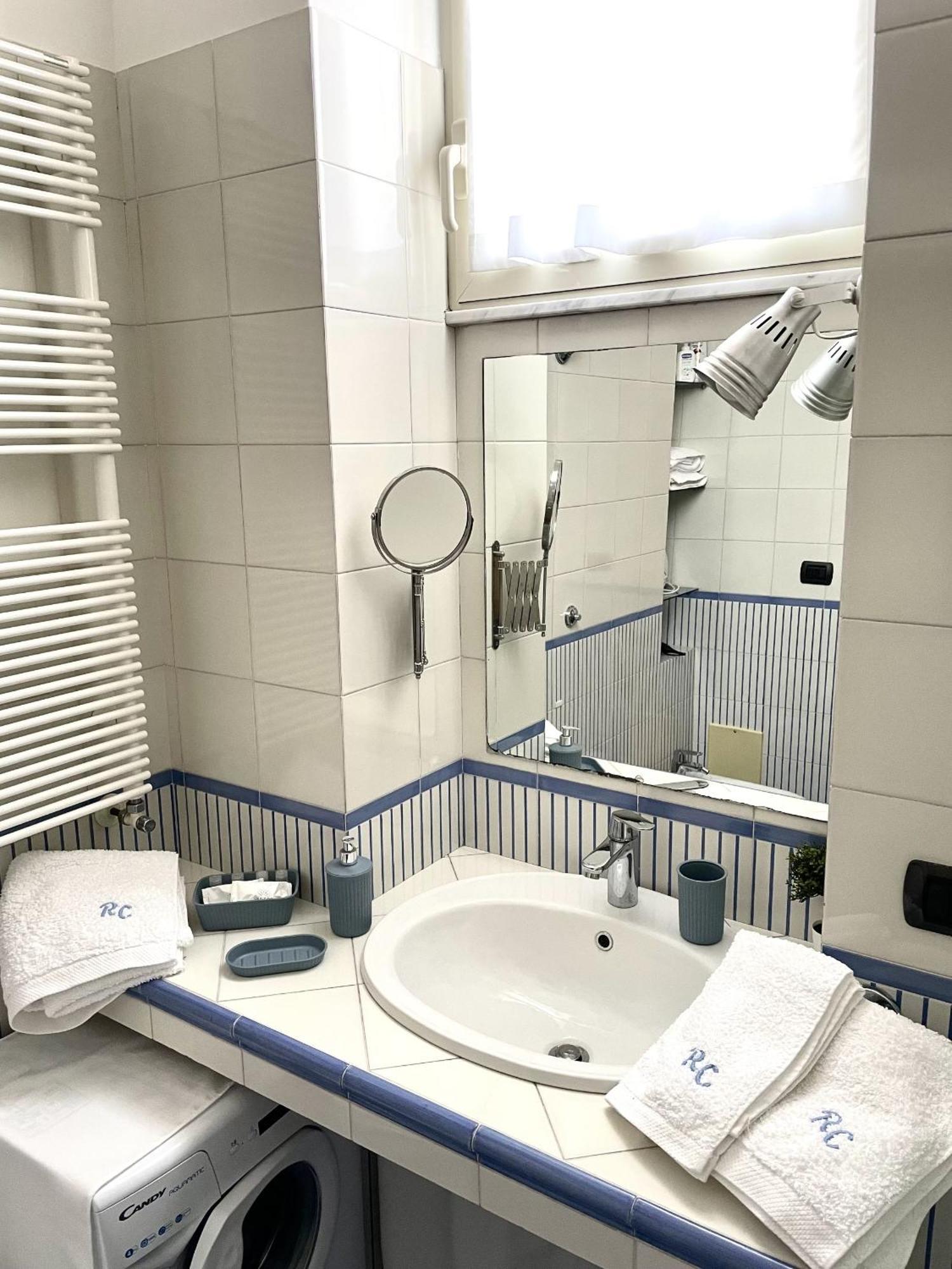 Residenza Chiaia Bed & Breakfast Napoli Exterior foto